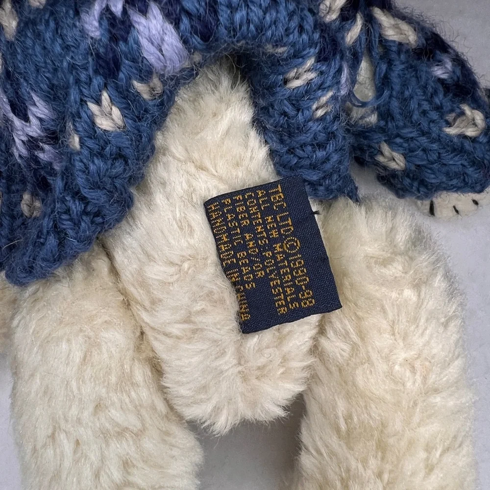 Boyds Bears Knut Berriman white teddy blue sweater Collectible C. Berriman